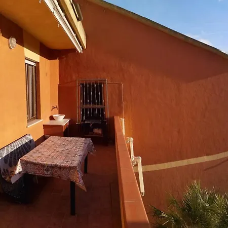 Casa Izzo, Trilocale Con Terrazza E Parcheggio Privato Appartamento La Maddalena (Sassari)